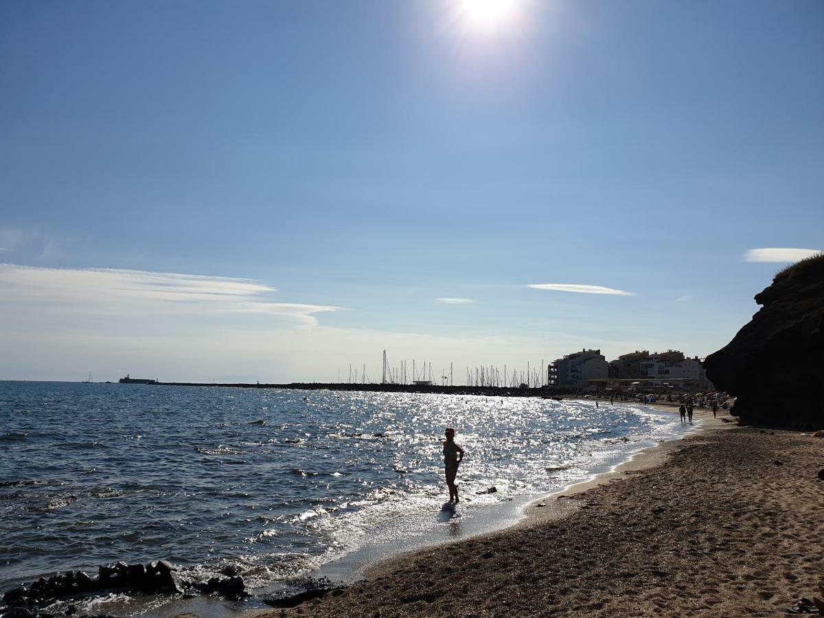 Residence De Standing La Pecherie Spacieux T3 Comme Un Cocon Familial Vue Mer Et Sur L'Avant Port Sur Le Bout Du Bout De Cap D'Agde Seule Cap En Occitanie ภายนอก รูปภาพ